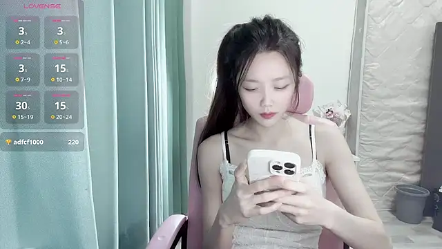 Puff-521's Live XXX Chat