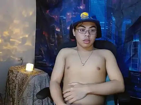 Онлайн чат XXX UrKawasaki