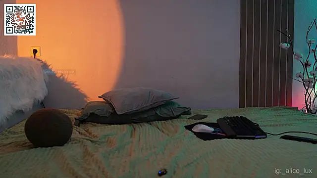 MrsTenderBeast Live XXX Chat