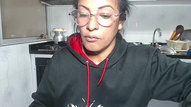 kateleyagrey – Naživo XXX chat