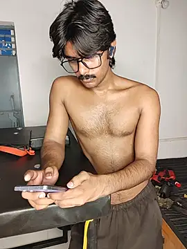 Master_069's Live XXX Chat