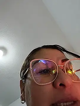 AlexxiaaMat's Live XXX Chat