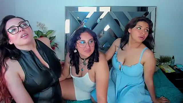 Liily_Foxxy's Live XXX Chat
