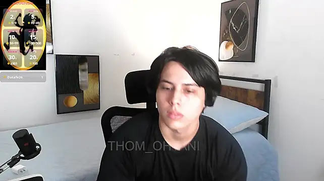 Thom_Ohtani's Live XXX Chat
