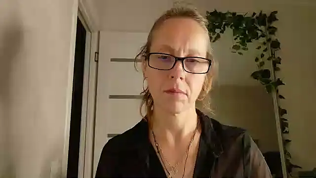 Chat XXX Live LioraWeiss