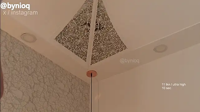 Nioki_ – Naživo XXX chat