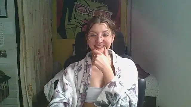 دردشة SweetyBabyDemon الجنسية المباشرة