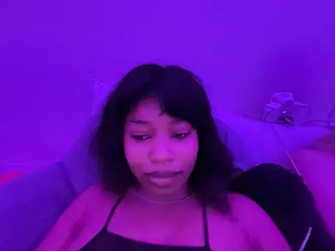 צ'אט XXX בשידור חי של venusfairys