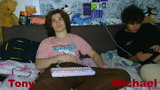 צ'אט XXX בשידור חי של jordanjock