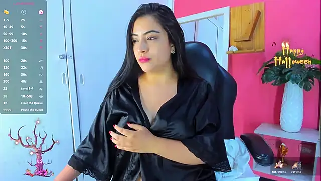 nezuko__chann_'s Live XXX Chat