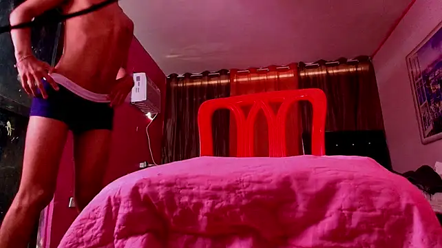 Dante__twink: онлайн-секс-чат