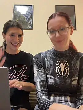 RussianGirls_ XXX чат на живо