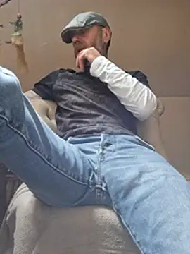eddouxxx78's Live XXX Chat