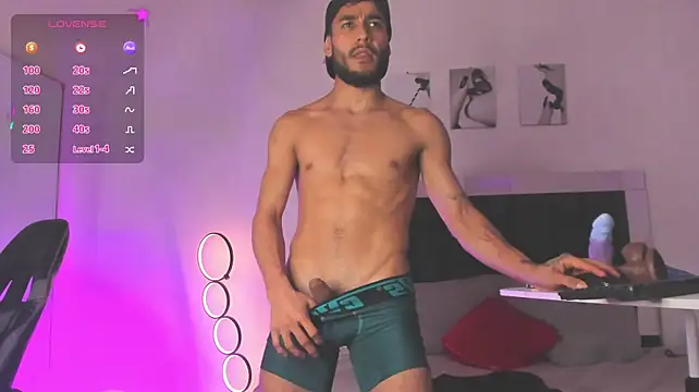 Živý XXX chat maxpower830