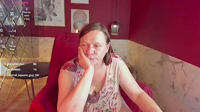 XXX chat uživo modela KellyPerfection