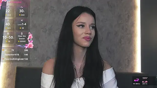 LunnaHayses Chat XXX live