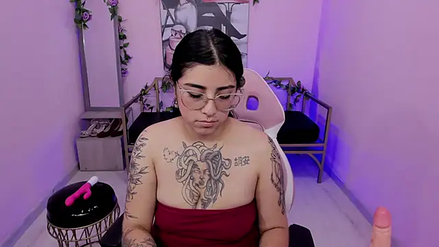 Chat XXX Live Adri_gomez_x