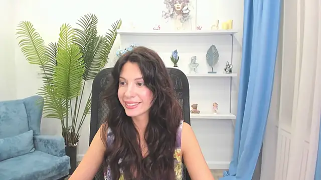 Chat +18 de PeachMirage ao vivo