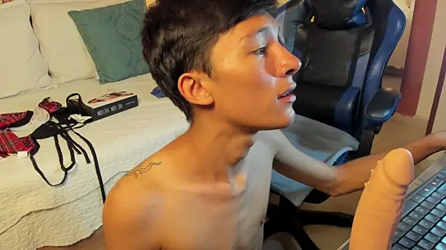 Alan_Madisson Adlı Modelin Canlı XXX Sohbeti