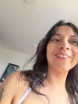 NefertitiXO Chat XXX in diretta
