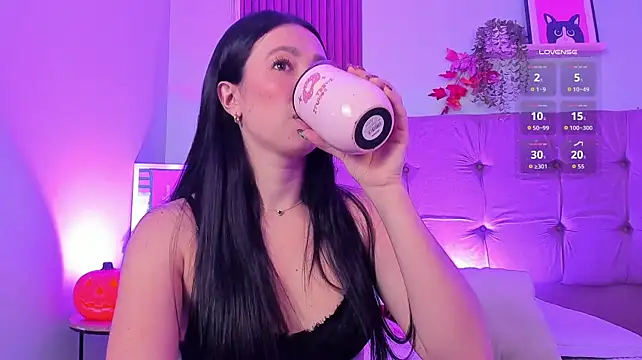 lilyy_evanss' Live XXX Chat