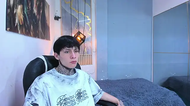 แชท XXX สดของ Cry_thereal