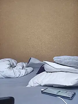 LiluHot XXX чат на живо