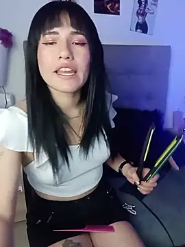 _Luna_Blooms – Live XXX-chat