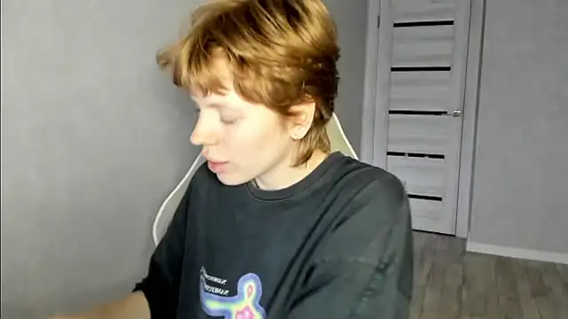 Chat +18 de StellaDavis ao vivo