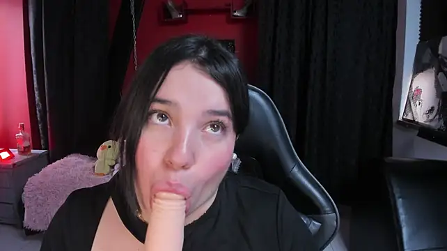 XXX chat uživo modela Julieth_Caandy