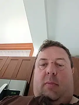 Živý XXX chat bigguymassage