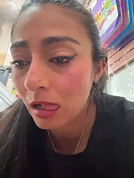 Živý XXX chat IsabellaMariet
