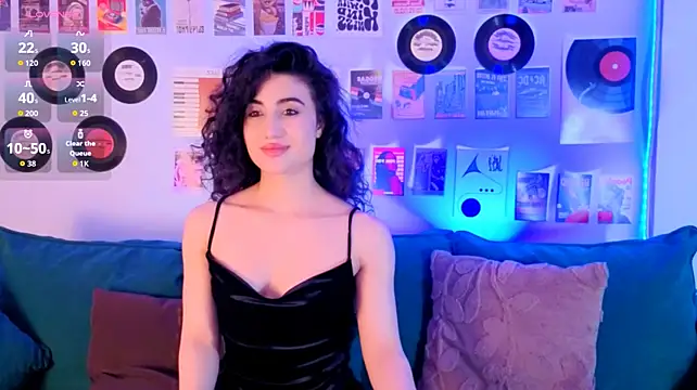 Maya_Rogerss Chat XXX in diretta