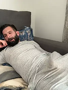 Michel_huge 라이브 XXX 채팅