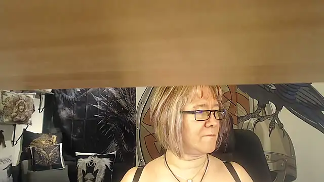 Chat +18 de TittenMichelle ao vivo