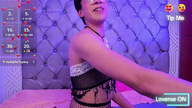 Dante_Eross Pertunjukan Webcam