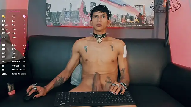Maximoking26's Live XXX Chat