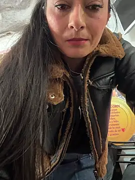 Chat XXX en directo de IsabellaMariet