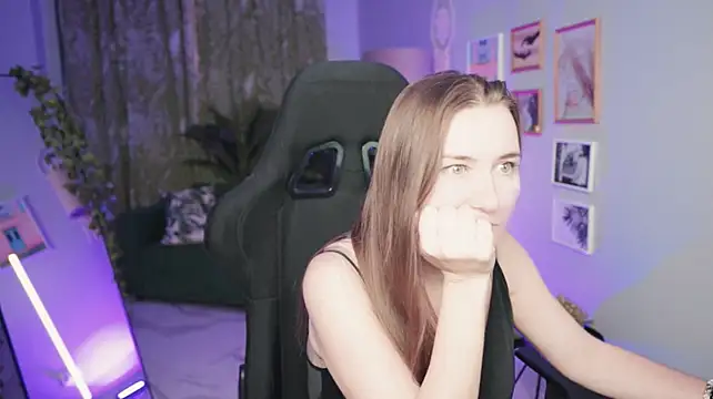 XXX chat uživo modela Golden_Dragon