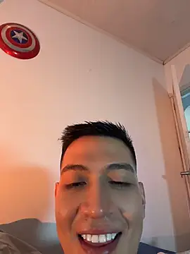 OliverWest04n Live XXX chat
