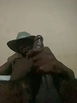 justmzi webcam show