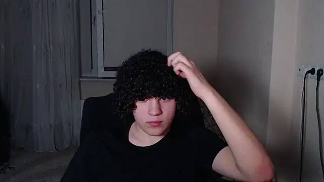 Arsen_schneider Adlı Modelin Canlı XXX Sohbeti