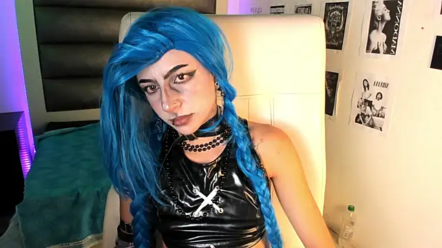Chat +18 de adhalee_js ao vivo