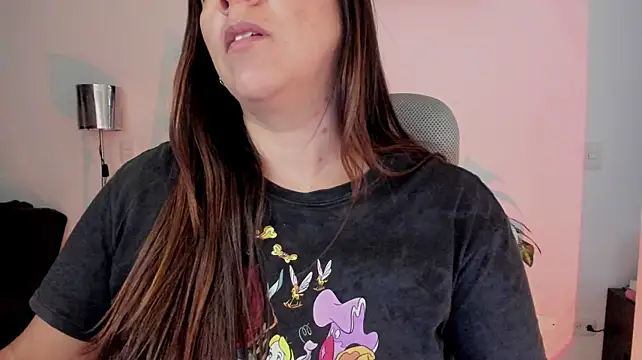 XXX chat uživo modela urcute_kitten
