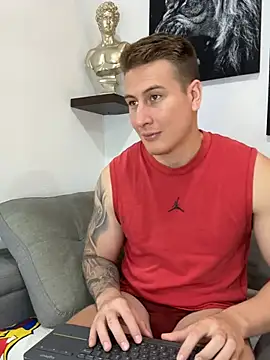 צ'אט XXX בשידור חי של AlexHarrington