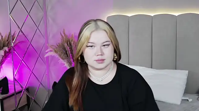 EvaBlunnsh_'s Live XXX Chat