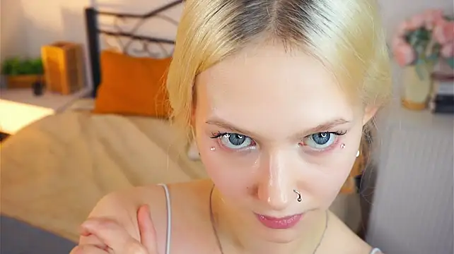 CorrieJust 라이브 XXX 채팅