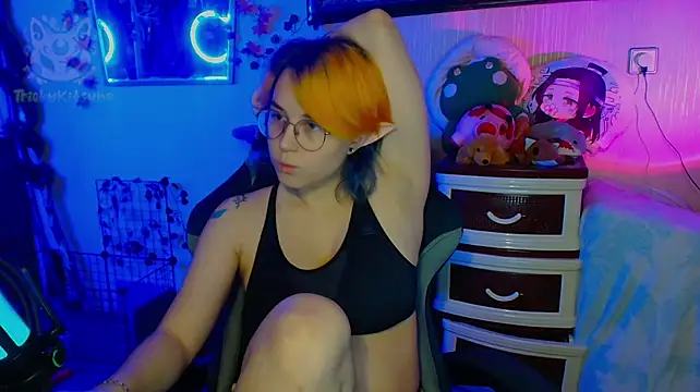 TrickyKitsune 现场XXX聊天