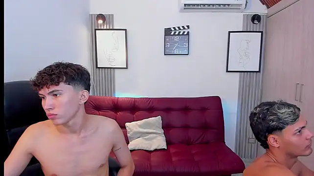 XXX chat uživo modela Seductive_BoysW