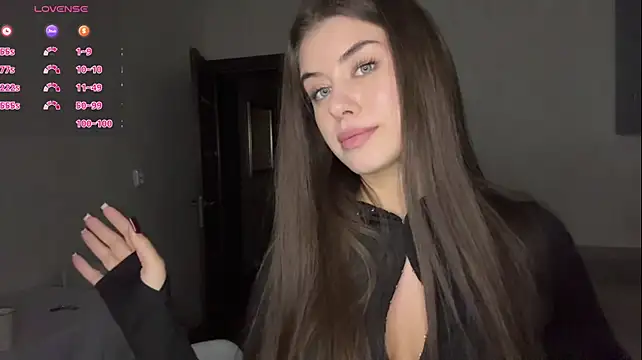 LypsiXo live XXX chat